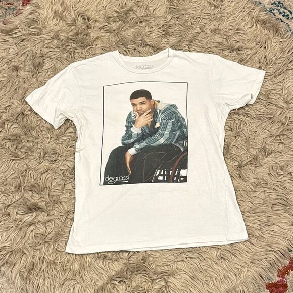 Degrassi wheelchair jimmy Drake t-shirt large - Picture 1 of 3